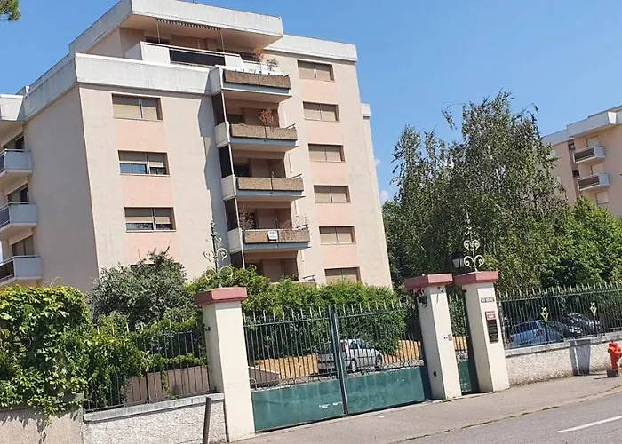 Home Ganusha Standing - 1 Chambre Parking Securise Terrasse
